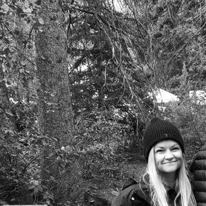 Meet your Posher, Stefanie